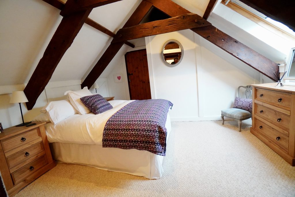 Bedroom luxurious and full of character Old Dairy Cottage